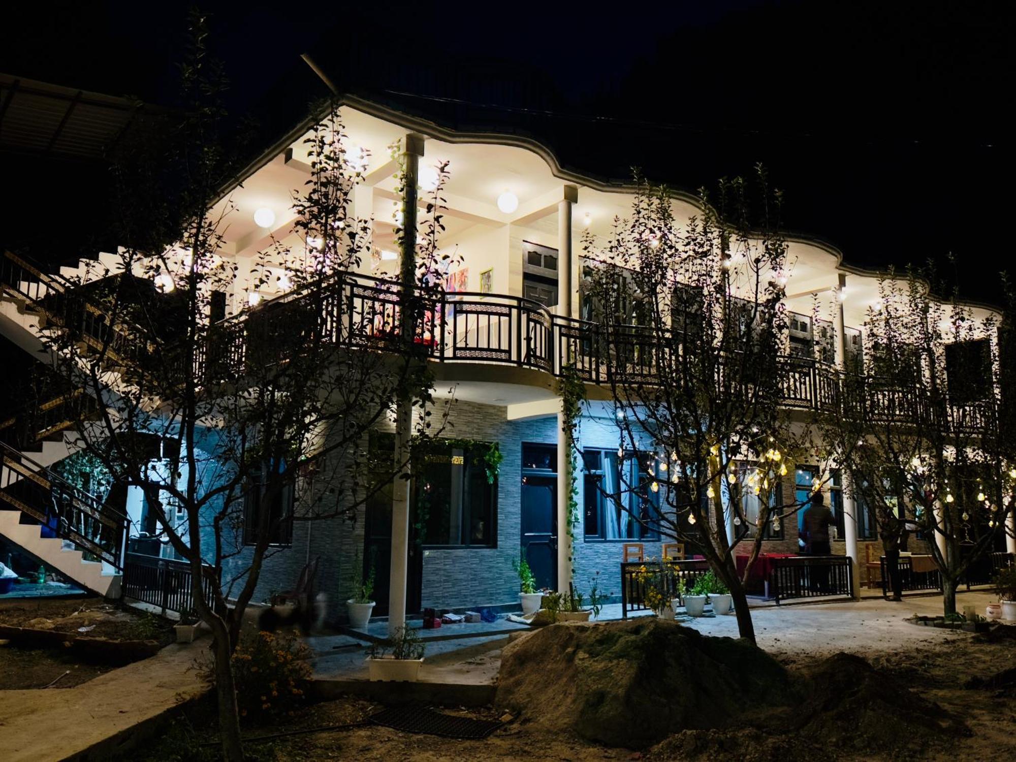 Rare House Hotel Kalgha ภายนอก รูปภาพ